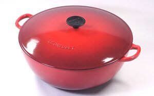 ∇花∇フランス【ル・クルーゼ/LE CREUSET】 人気のマルミット 32cm チェリーレッド 蓋付 両手鍋 鋳物ホーロー 高級キッチンウェア◆22