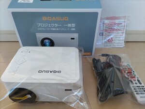 美品！ 通電確認！ 2021年製！ BIGASUO B-302TX プロジェクター DVDプレーヤー内蔵 地デジTVチューナー搭載 8500ルーメン ホームシアター 