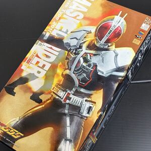 【超美品】RAH 仮面ライダー555ファイズ アクセルフォームVer.1.5 リアルアクションヒーローズ