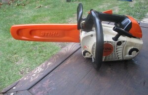 中古　STIHL スチール　エンジンチェンソー　MS　201TC 　TC-E