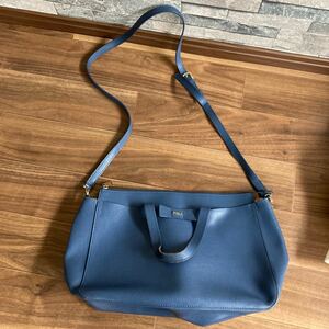 フルラ　FURLA ショルダーバッグ　バッグ　ネイビー　レディース　ブランド　レザー ハンドバッグ used