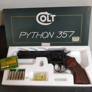 コクサイ ガスリボルバー colt PYTHON.357 6インチ　定価13500円　中古品 0927-B4-TA8