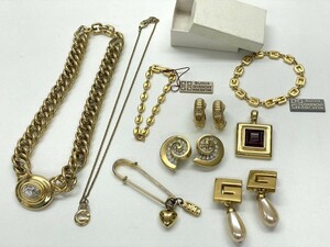 S329-△◎ アクセサリー まとめ 10点 セット ネックレス ブレスレット イヤリング ゴールドカラー GIVENCHY ジバンシー 1点箱付き