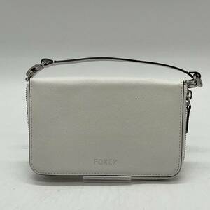 ★KO135●FOXEY フォクシー TRAVEL WALLET ウォレット 財布 2WAYバッグ カード 小銭入れ ホワイト系