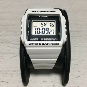 【カシオ】 スタンダード 新品 腕時計 未使用品 ホワイト W-215H-7AJF CASIO 男性 メンズ