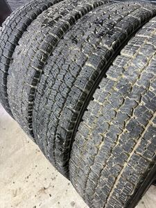 ●225/80R17.5 123/122L TOYO/M919 スタッドレス4本 20年〜バリ山