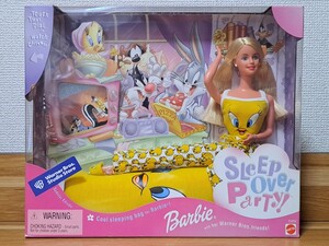 未開封 Barbie tweety スリープオーバーパーティー バービー ワーナーブラザーズスタジオストア