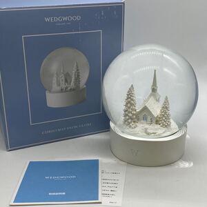 箱付き　WEDGWOOD　ウェッジウッド　 スノードーム 　ホワイト　クリスマス　no.127