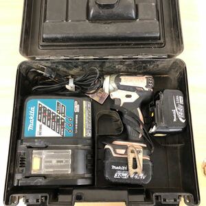 中古品 マキタ makita 充電式インパクトドライバ 14.4V TD136D バッテリー2個付き 充電器 ケース付き インパクトドライバ・電動工具