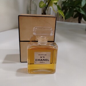 M10045 ＣＨＡＮＥＬ シャネル 香水 Ｎ°５ ２８ｍｌ 現状品