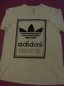 USED 中古 adidas アディダス 80s 90s 半袖 Tシャツ MADE IN USA 両面プリント トレフォイル US Mサイズ 万国旗タグ グレー 灰色 シングル