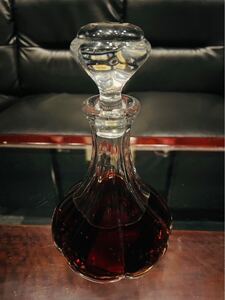 空瓶扱い！Hennessy ヘネシー ノスタルジー・ド・バニョレ　クリスタルボトル　替え栓付き！開封品　ブランデー　ディスプレイ