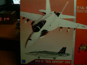 ドラゴンウォーバード50298　1/72　F/A-18E　スーパーホーネット　VFA-11　レッド・リッパーズ　CAG