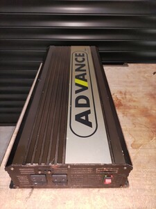 中古ジャンク　ADVANCE 3000W パワーアンプ