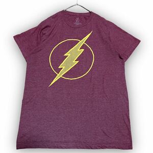 Y62★USA古着★THE FLASH ザフラッシュ 半袖Tシャツ アメコミ DCコミック 稲妻マーク Mサイズ エンジ色 ユニセックス 万能 ユニーク