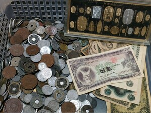 まとめ　古銭　硬貨　大量まとめ売り　2kg以上　コイン　旧貨幣　銀貨　日本銀行券　黄銅貨　青銅貨　