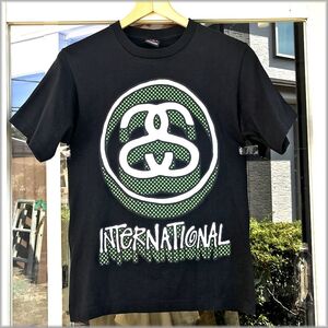 ★STUSSY　ステューシー　状態良好　シャネルロゴ　INTERNATIONAL　Ｔシャツ　size S　ブラック　黒★