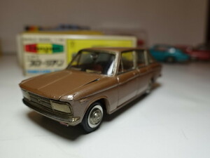 いすゞ　フローリアン　１９６７　 DIAPET NO.178 YONEZAWA TOYS 1/40　茶色　ダイヤペット　ヨネザワ　アンティーク　ビンテージ