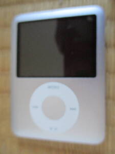 iPod nano 4GB シルバー A1236 ジャンク