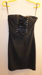 ★Gothic Party Dress★黒のパーティドレス カップ付き　USED IN JAPAN　ゴシックドレス　丈64Cm　表示L