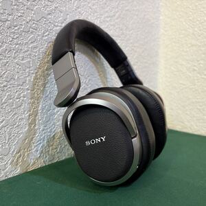 SONY ヘッドホン MDR-HW700