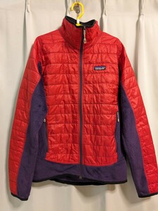 パタゴニア　ナノパフ ハイブリッド ジャケット　Sサイズ　レッド patagonia 　R2フリース　ジャンパー　化繊　ダウン