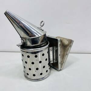 【240712-19】BEE TOOLS ポーランド製　Bee smoker - small and stainless スモーク器　養蜂　燻製器　スモーカー