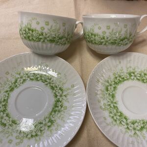 yamaka china japan ティーカップ カップ&ソーサー 2客　ペアセット　グリーン　花　白　緑系　ホワイト　ティーセット