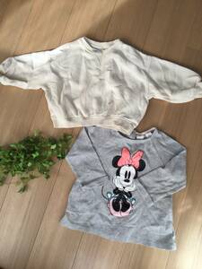 お得な2枚セット★美品 90 ZARA,H&M トレーナー(女の子ホワイト白80ディズニーミッキーブランドGAP冬服ザラミニー裏起毛裏ボアミニー