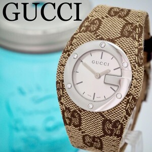 539【美品】GUCCI 時計　箱付き　キャンバス柄　6Pダイヤ　Gバンデュー