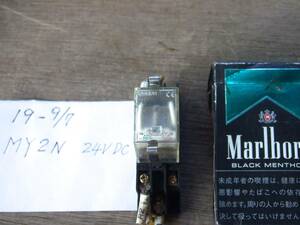 22-9/7 omron リレー　　MY2N 24VDC 