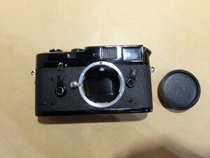 T【ウ6-84】【60サイズ】▲ライカ M4 Leica ブラックペイント レンジファインダー/動作不良 ジャンク/※傷 汚れ有