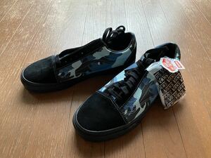 シュプリーム×vans 新品未使用　9.5(27.5)サイズ　黒×ブルー系迷彩色