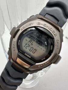 【CASIO 】G-SHOCK GT-001 腕時計 中古品　電池交換済み　稼動品　わけあり