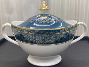 ROYAL DOULTON(ロイヤルドルトン)　『CARLYLE』　H.5018　シュガーポット