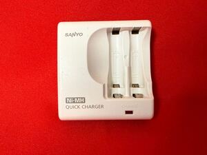 【ジャンク品】 三洋電器 SANYO 急速充電器 NC-MDR02 単3、単4対応