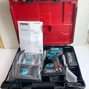 ♭♭ MAKITA マキタ 充電式インパクトレンチ　40Ｖ　充電池2個、充電器、ケース付 TW004GRDX 未使用に近い