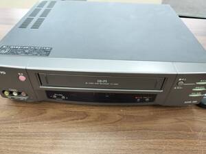 SANYO サンヨー VZ-H600 VHSビデオデッキ　リモコン　 通電確認のみ 現状品