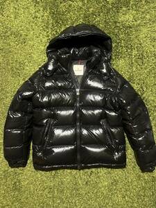 モンクレールmoncler maya マヤブラックギャランティーカード等全て付属