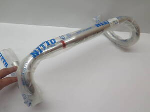 未使用保管品　NITTO　日東 M106 SSB W400　バークランプ径：31.8mm　ドロップハンドル　自転車　ロードレーサーパーツ