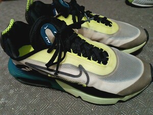 NIKE AIR MAX 2090 ナイキ エア マックス 2090 メンズ ローカット WHITE/BLACK/VOLT/VALERIAN BLUE ホワイト bv9977-101