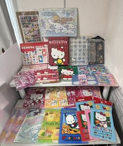 ハローキティ シナモロール マイメロディ ぽちゃっこ　クリリン ウサハナ ヴィンテージ 下敷き お道具箱 ノート 筆箱 大量 まとめて セット