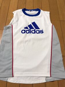 人気！adidas(アディダス)ジュニア用ロゴデザイン ノースリーブインナーシャツ