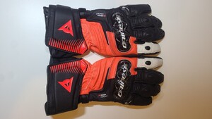 送料込み ダイネーゼ DAINESE CARBON 4 LONG LEATHER GLOVES カーボン4 XXL 2XL グローブ ブラック/フルオレッド/ホワイト 新品未使用