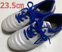 【値下げ】umbro 23.5㎝ 体育館履き