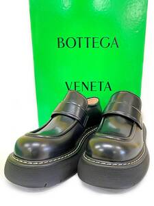 【即決/サイズE42（約27cm）】 BOTTEGA VENETA ボッテガヴェネタ ラバーティン スウェル ボールド ローファー 679497 V10T0 レザー 靴 黒