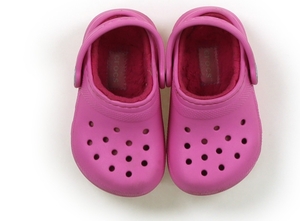 クロックス CROCS サンダル 靴14cm～ 女の子 子供服 ベビー服 キッズ