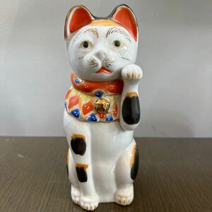 招き猫　縁起物 置物 時代物