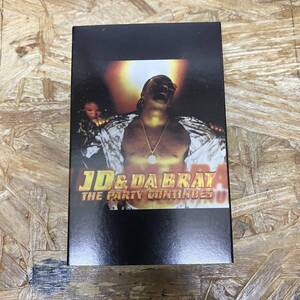 ヌ HIPHOP,R&B JD FEAT DA BRAT - THE PARTY CONTINUES シングル TAPE 中古品