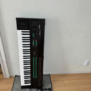 YAMAHA DX7